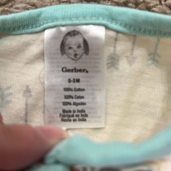 Bundle of Footed Pajamas Size 0-3 Months - Picture 6 of 6